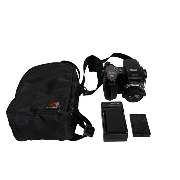 Kodak Other - Kodak EasyShare Z7590 5MP 10x Zoom Digital Camera Battery Charger Case Tested